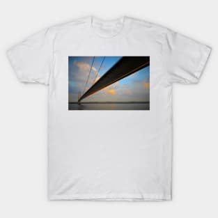 Humber Bridge, Hull T-Shirt